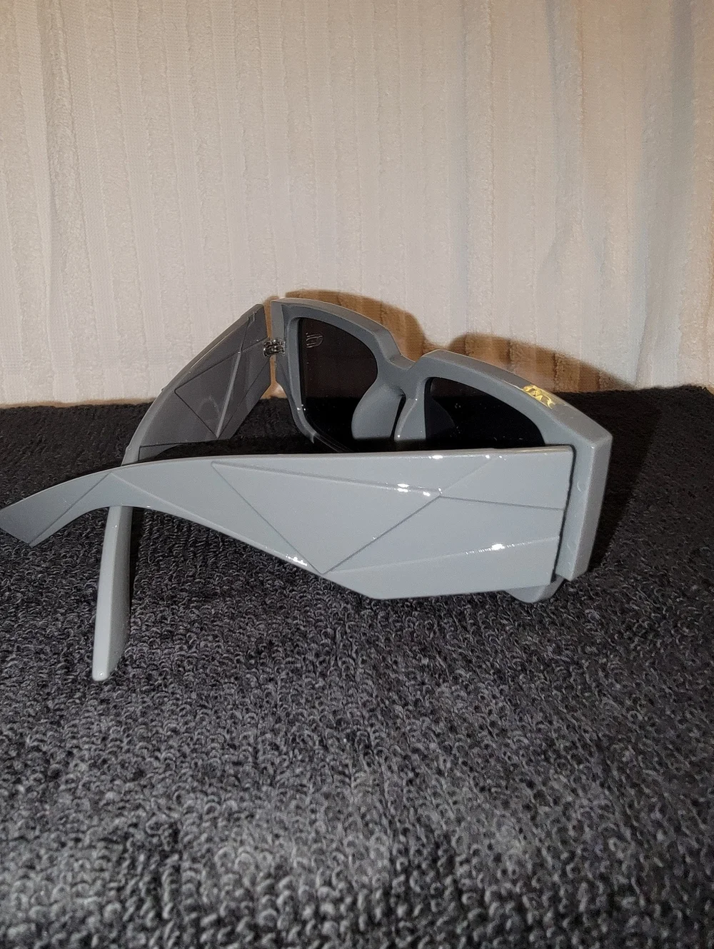 Chunky Rectangular Sunglasses in Light Gray and Black - Picture 3 of 4